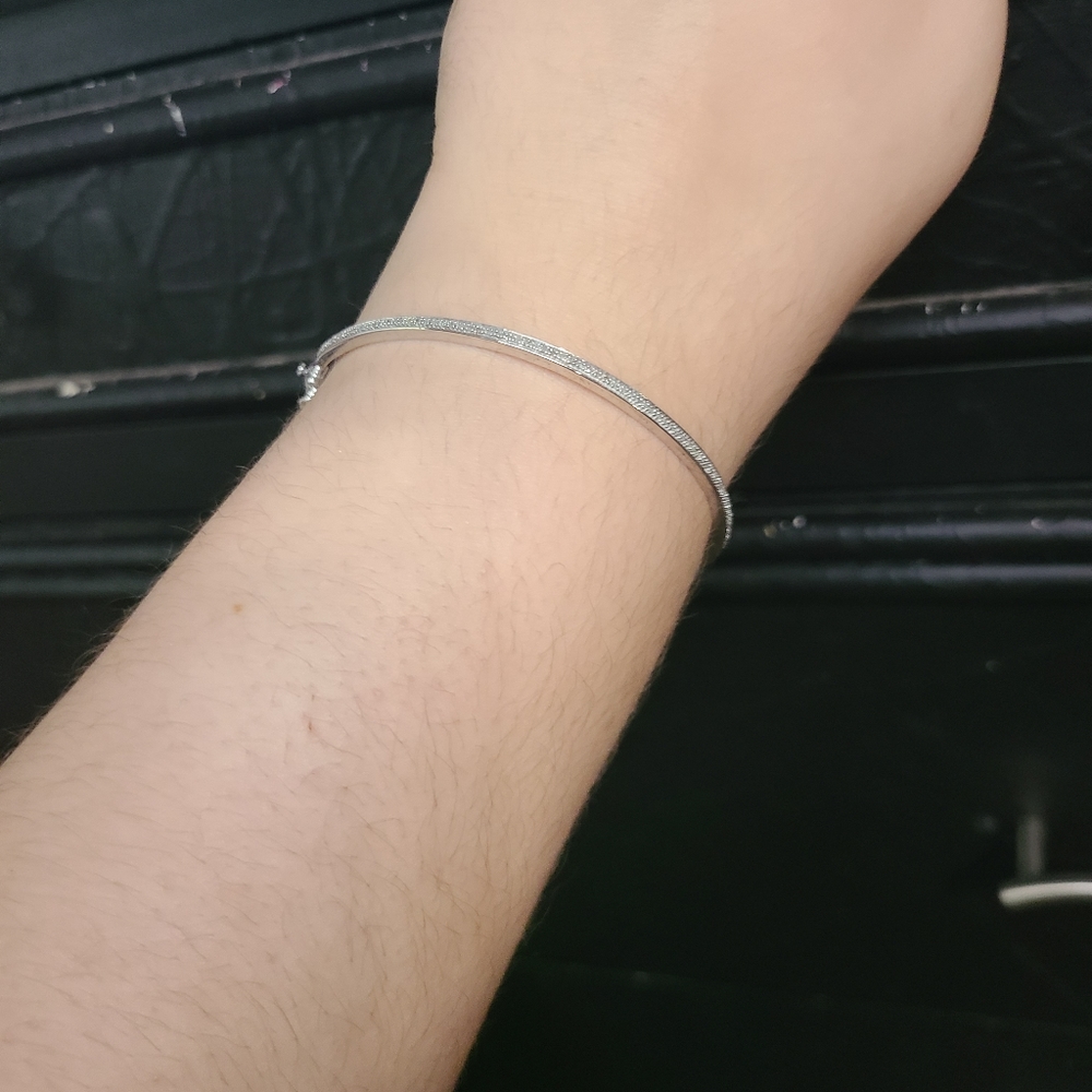 Sterling silver clasp bracelet